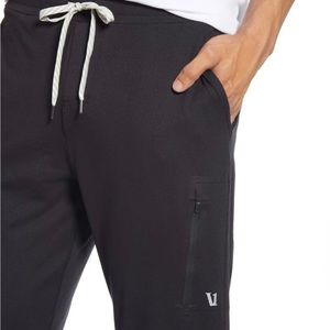 Vuori Sunday Performance Joggers like new!